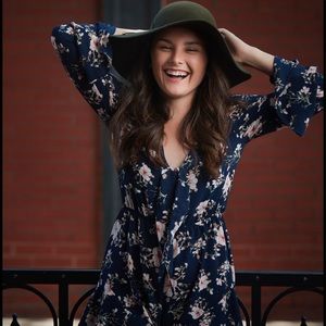 Meet your Posher, Addison